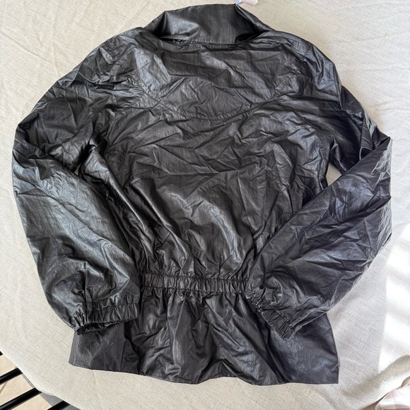 Lululemon Stronger as One Jacket *lululemon X Barrys Matte Black Foil - Picture 9 of 10